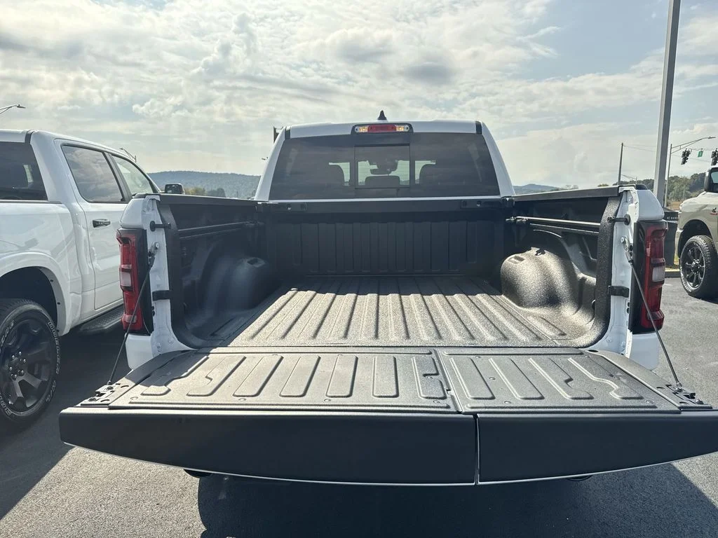 2026 RAM 1500 Laramie - Photo 30