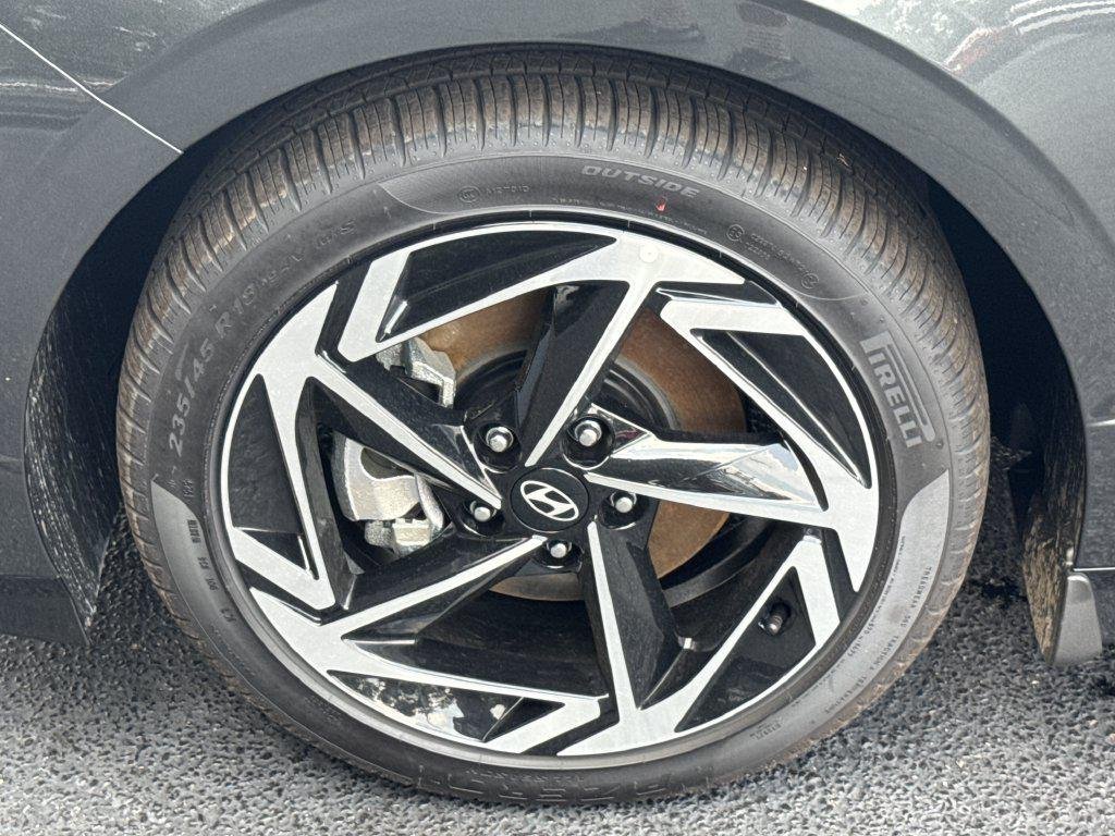New 2026 Gray Hyundai SEL Sport image 11