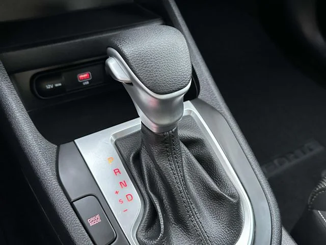 Used 2023 Fire Kia LXS image 28