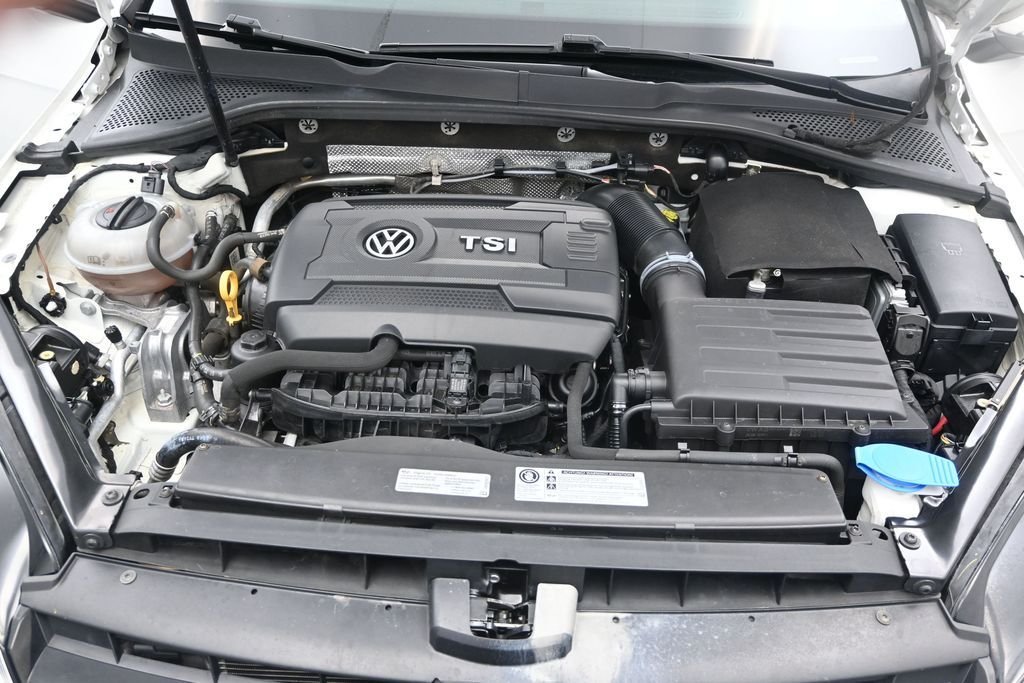 Used 2016 White Volkswagen TSI S 4-Door image 16