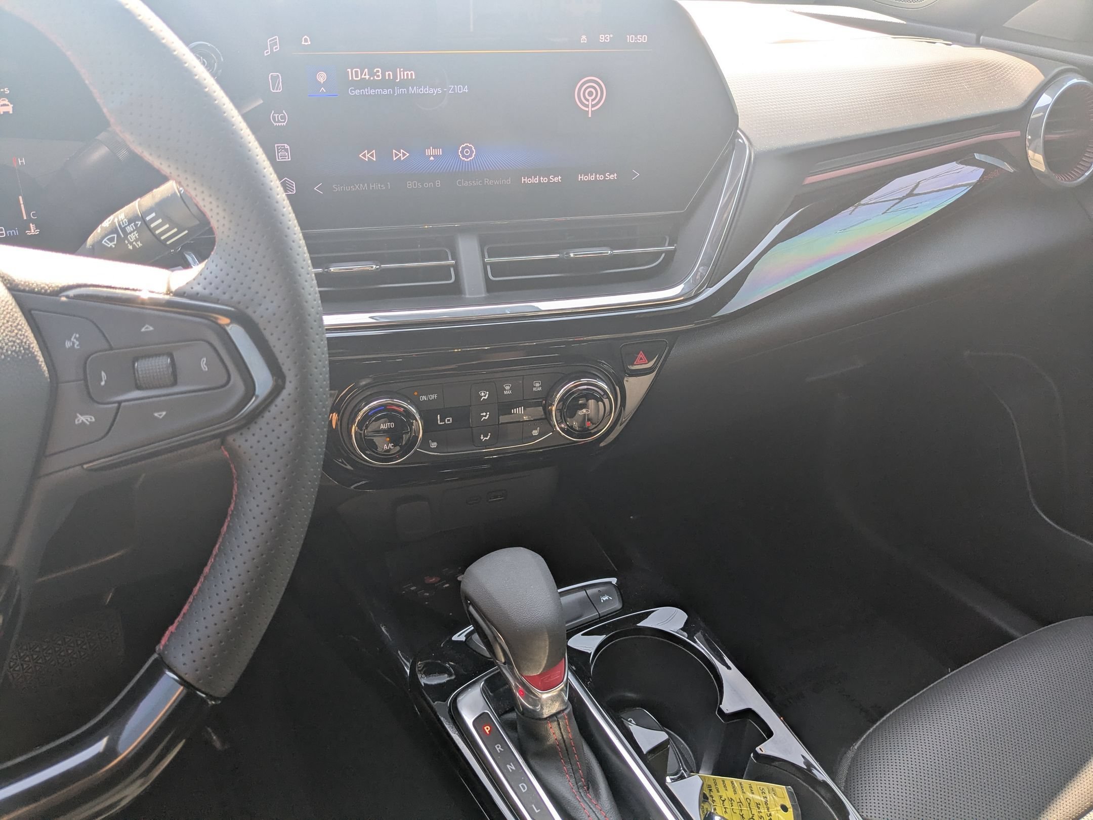 Used 2025 Summit White Chevrolet 2RS image 24