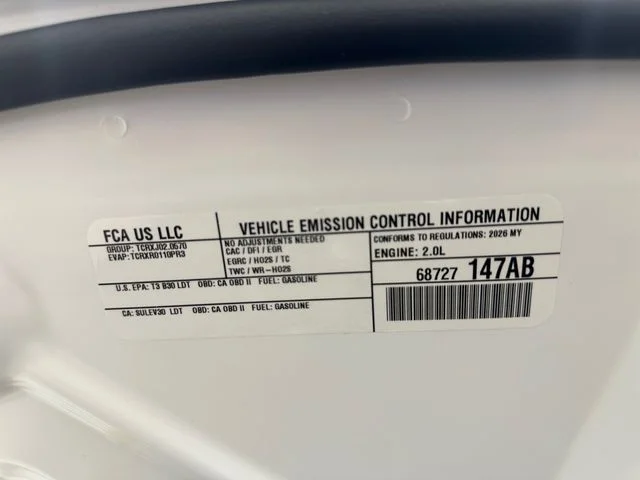 New 2026 Bright White Clear-Coat Exterior Paint Jeep Latitude image 17