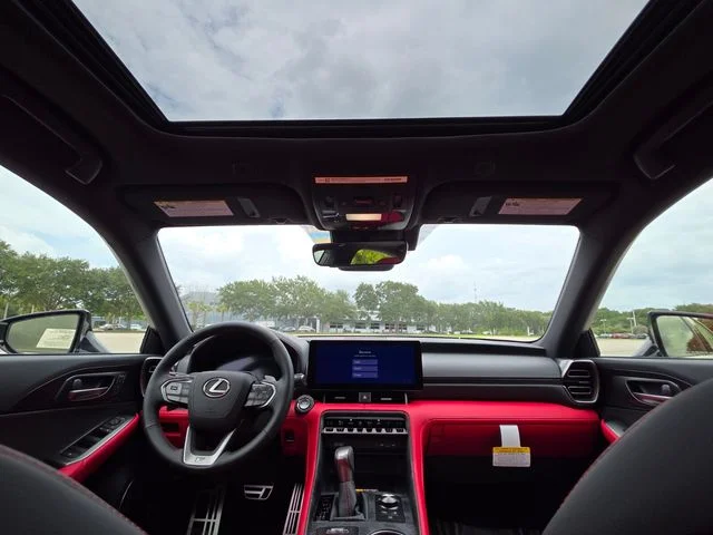 2026 Lexus IS 350 F SPORT - Photo 19