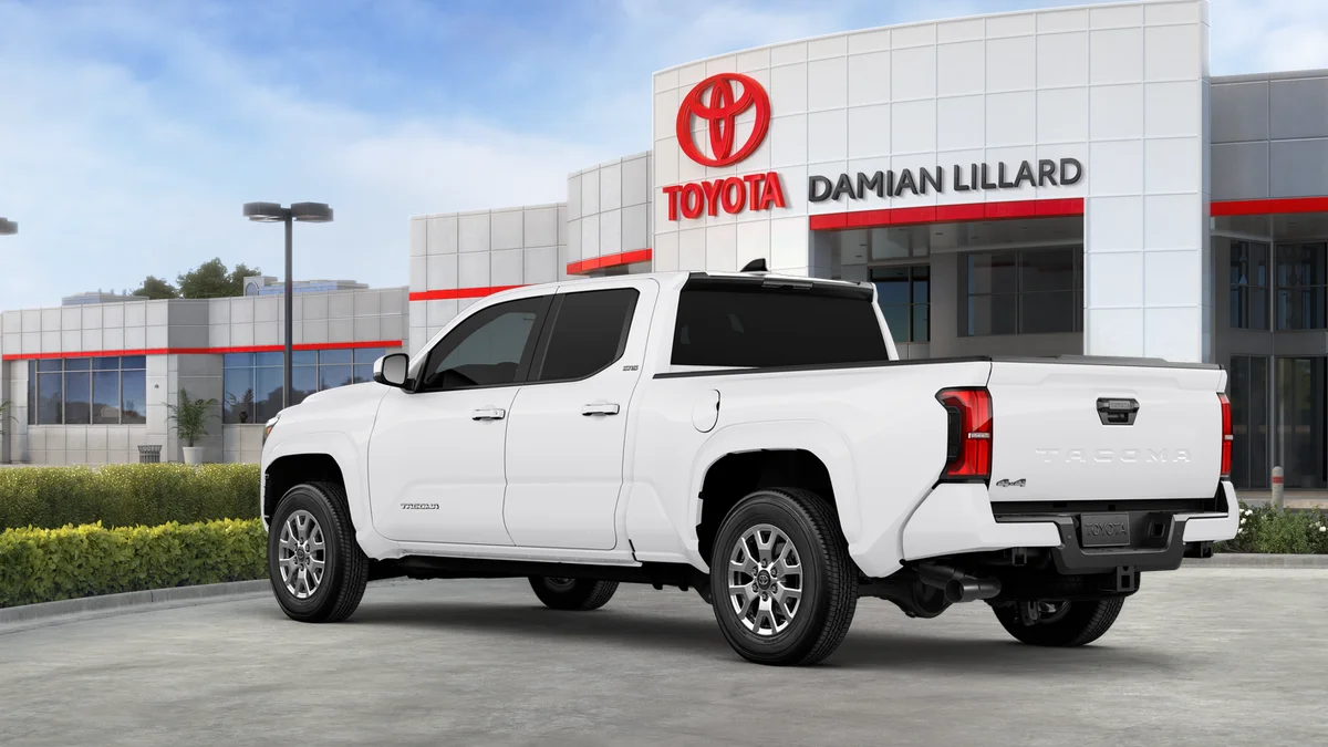 New 2026 Ice Cap Toyota SR5 image 36