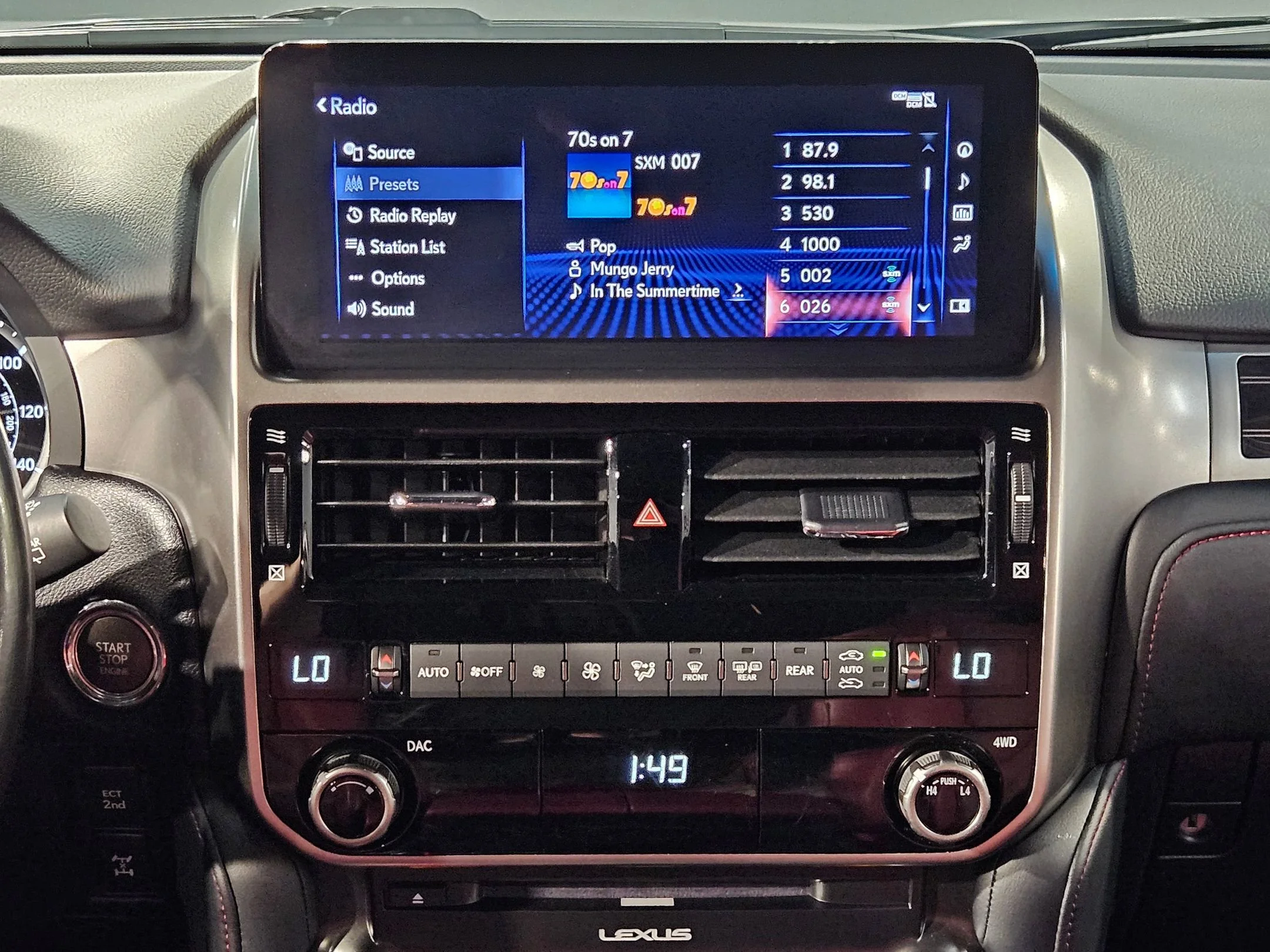 2023 Lexus GX PREMIUM - Photo 16
