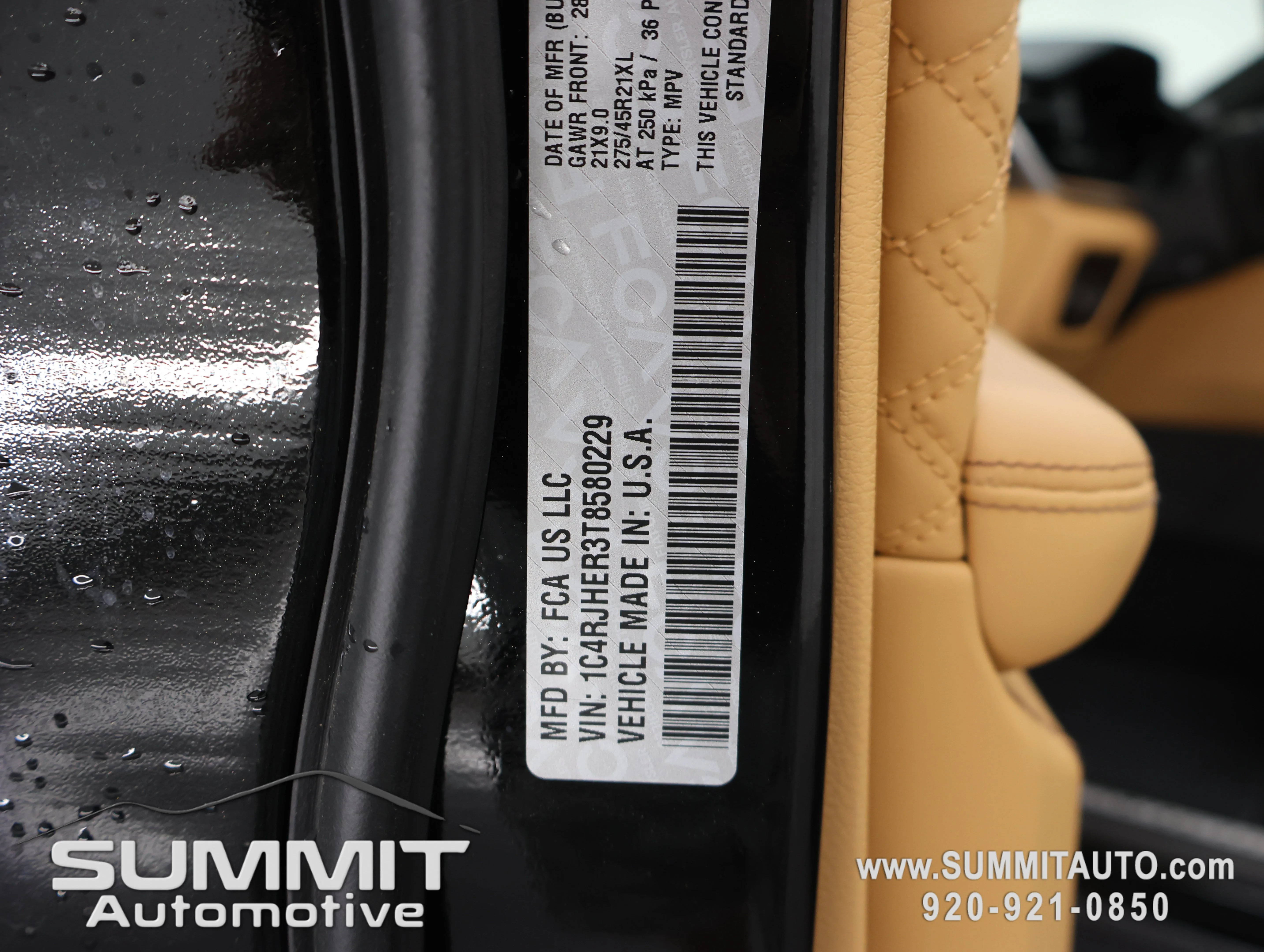 New 2026 Diamond Black Crystal Pearl-Coat Exterior Paint Jeep Summit image 92