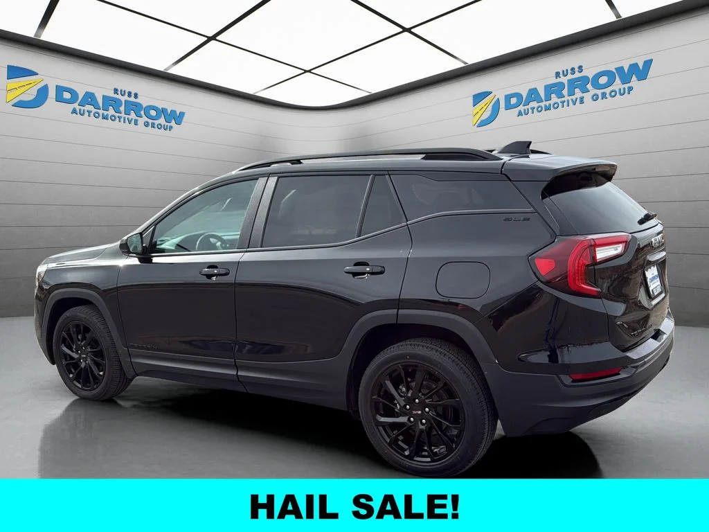 Used 2023 Black GMC SLE image 3