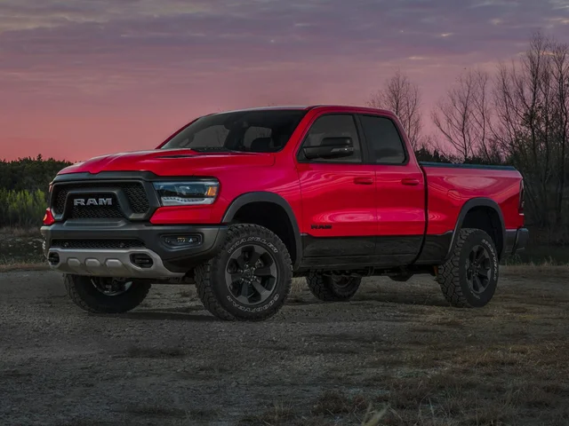 2019 RAM 1500 Big Horn/Lone Star 4x4 Quad Cab 6'4's photo