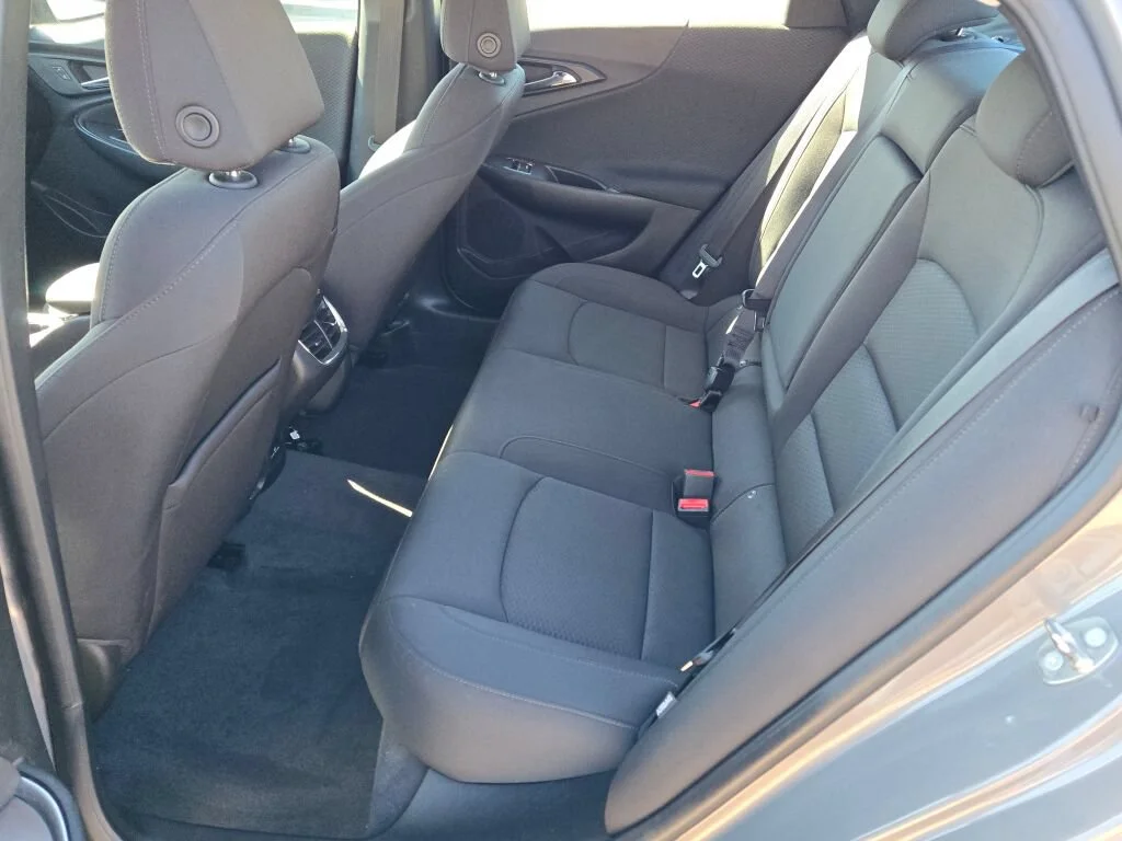 Used 2018 Gray Chevrolet LT image 12