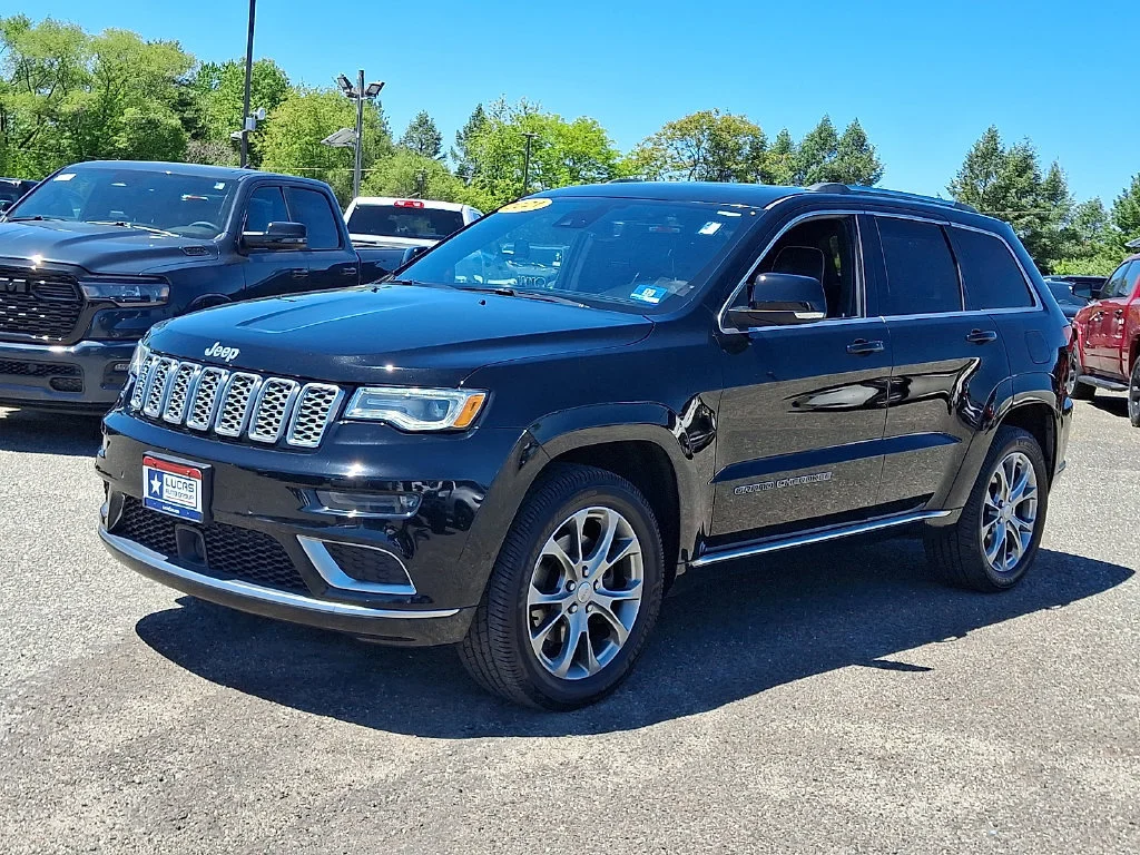Used 2021 Diamond Black Crystal Pearlcoat Jeep Summit image 6