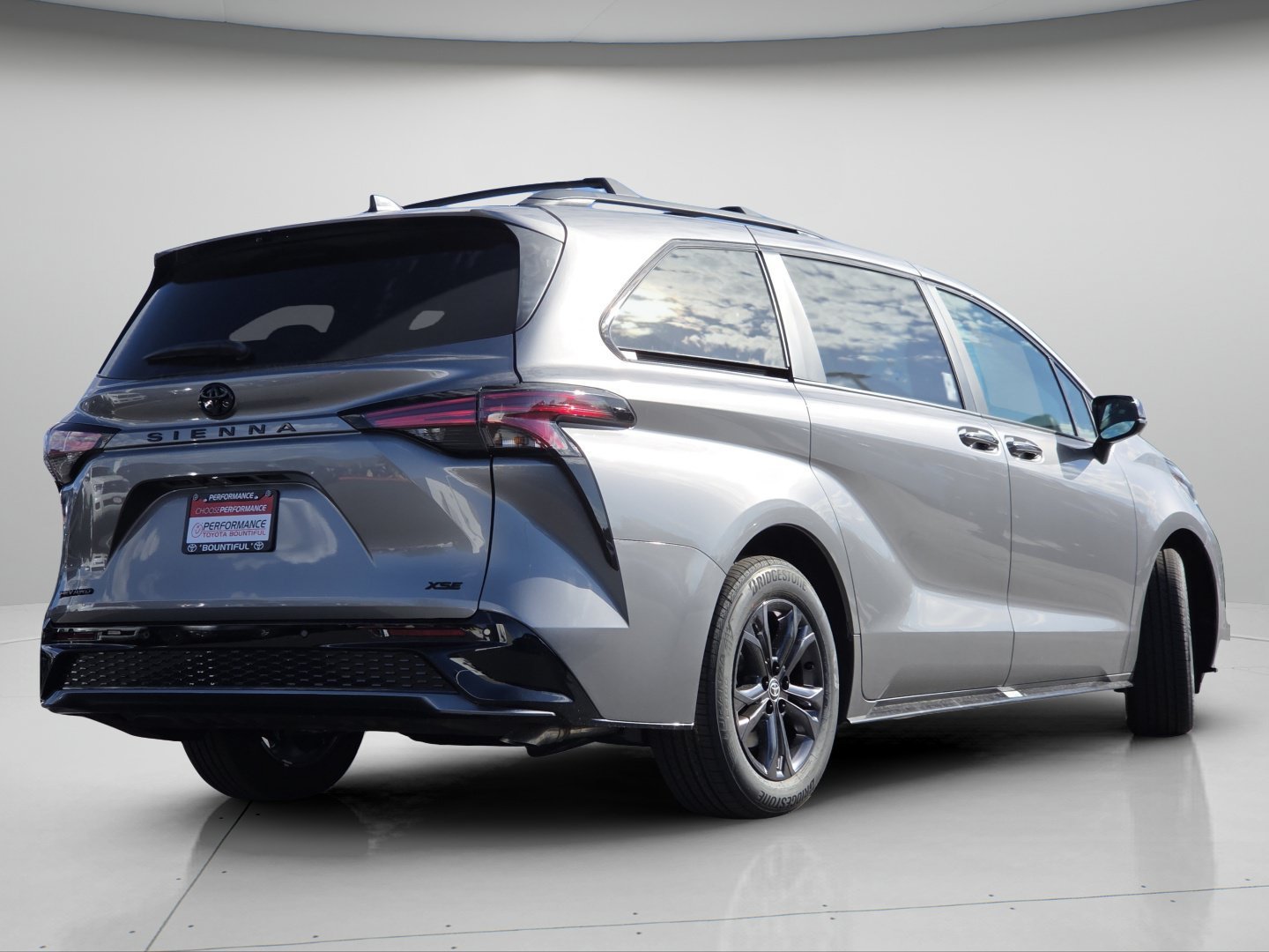 New 2026 Heavy Metal Toyota XSE image 26