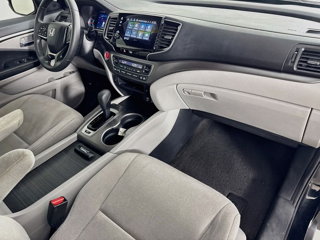 Used 2019 Crystal Black Pearl Honda EX image 34