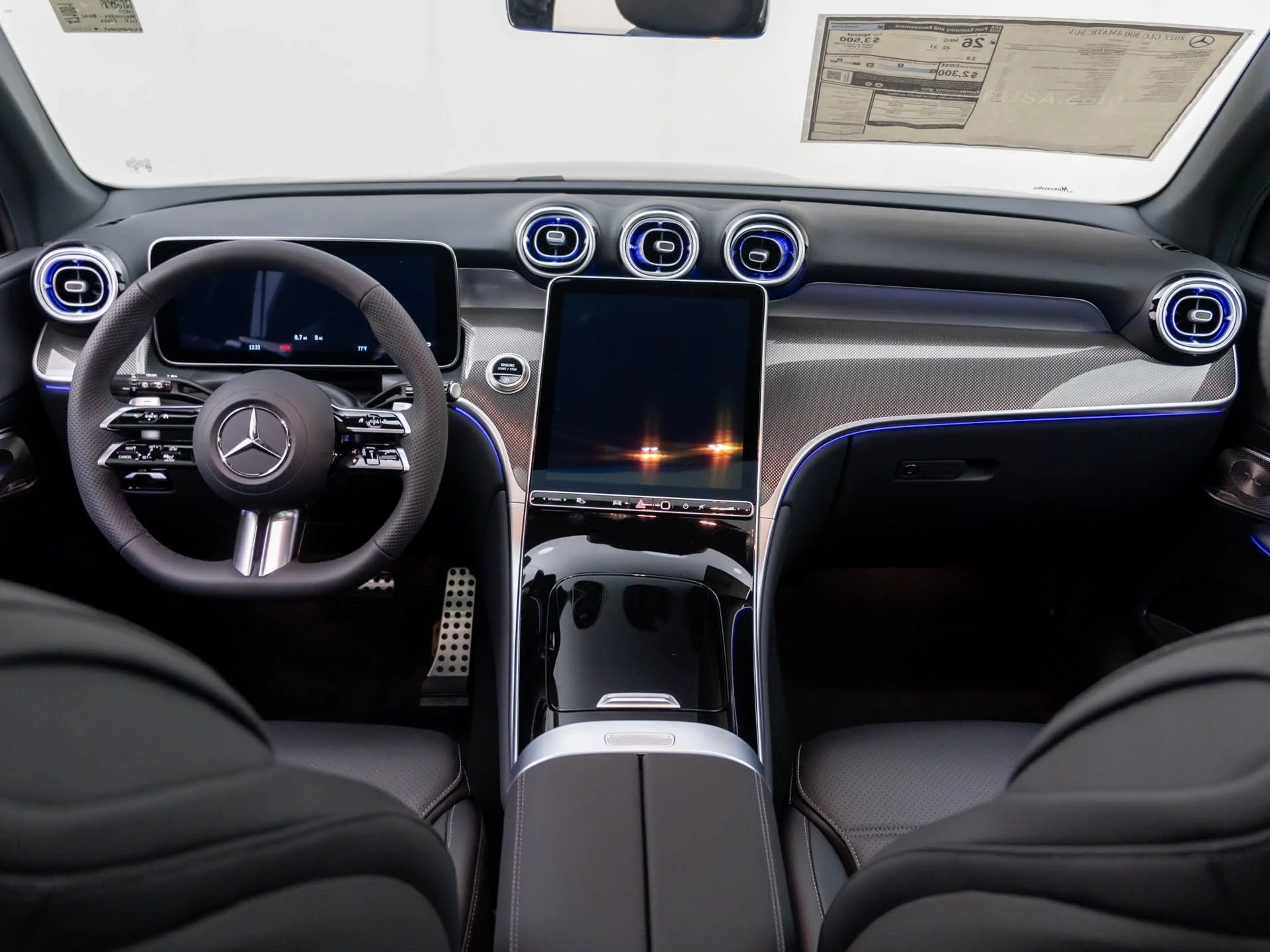 New 2027 Black Mercedes-Benz GLC 300 image 10