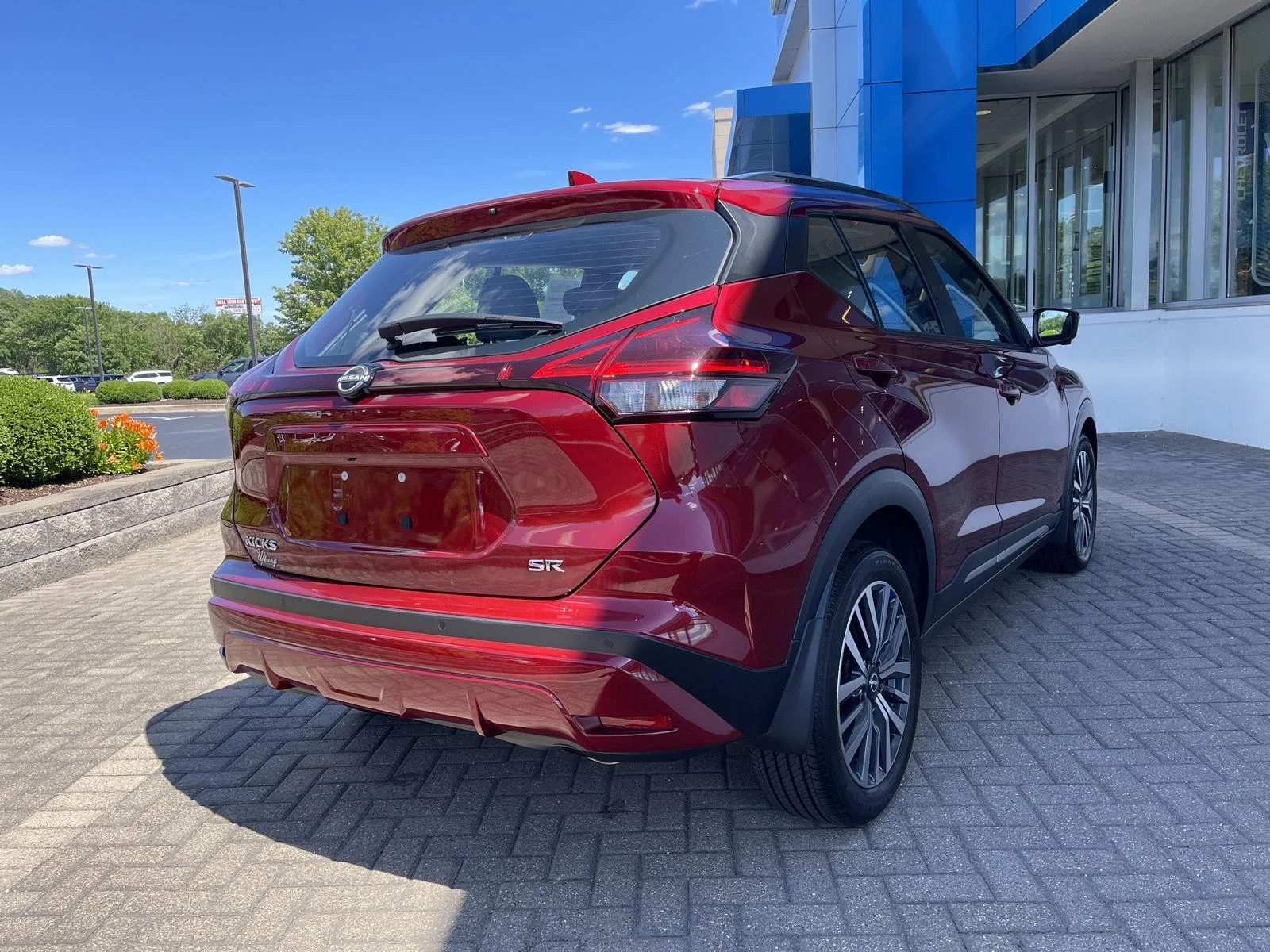 Used 2023 Scarlet Ember Tintcoat Nissan SR image 5