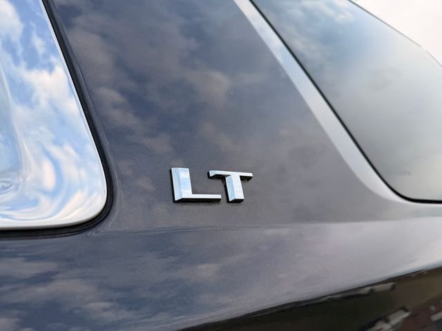 Used 2016 Gray Chevrolet LT image 5
