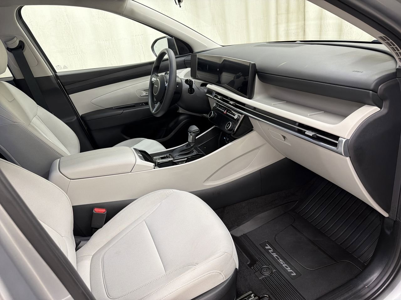 2025 Hyundai Tucson SEL - Photo 14
