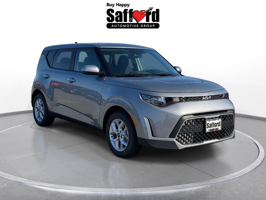 Used 2025 Gray Kia LX image 9