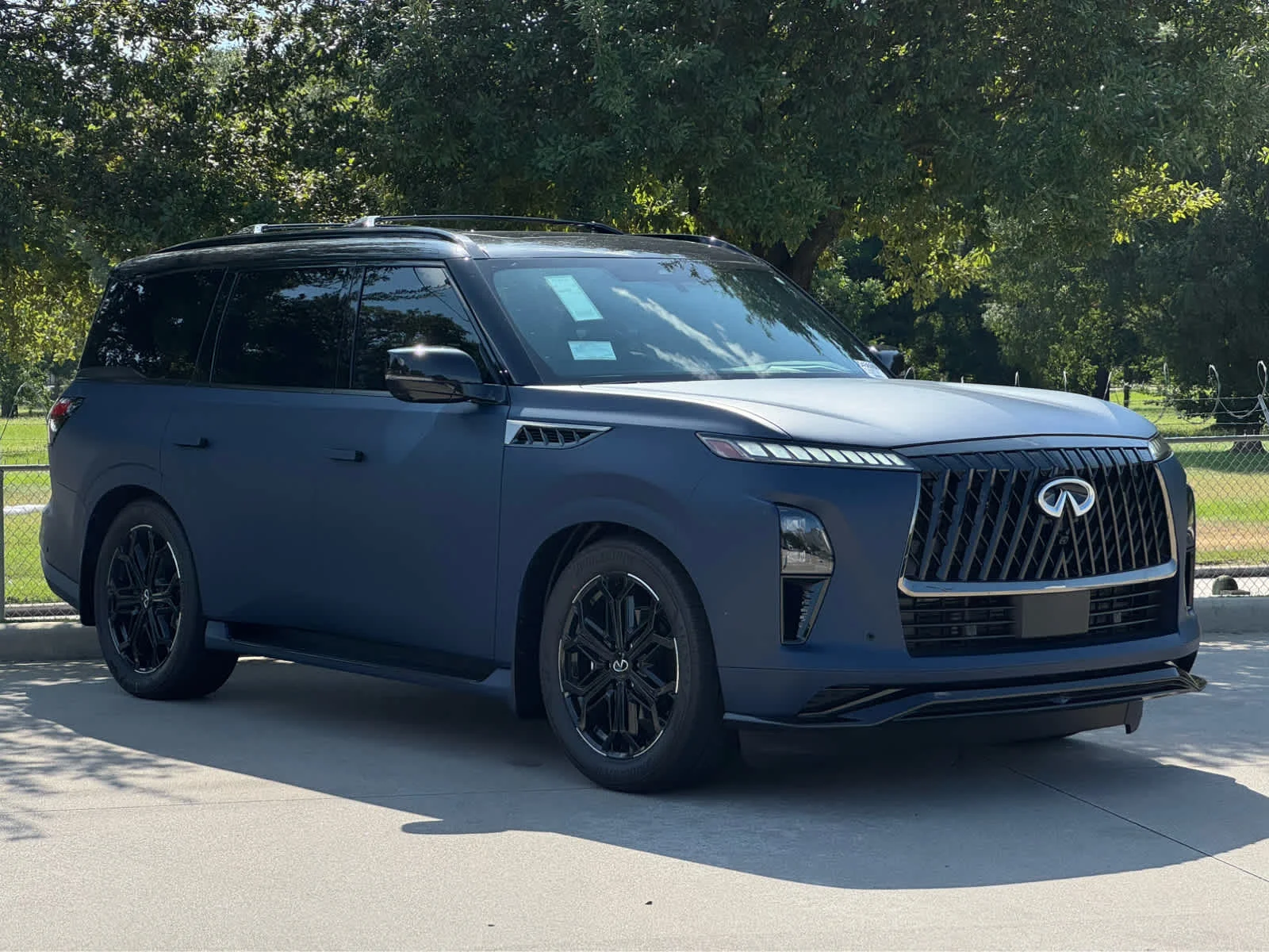 New 2027 MINERAL BLACK INFINITI Sport 4WD image 2