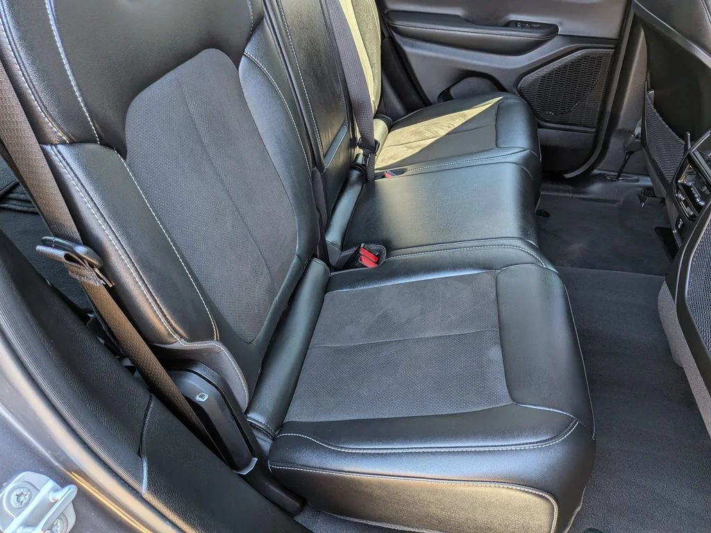 Used 2023 Gray Jeep Altitude X image 25