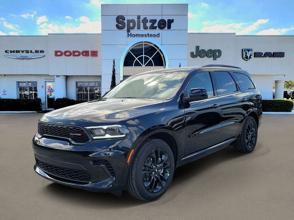 New 2026 Diamond Black Clear-Coat Exterior Paint Dodge GT image 4
