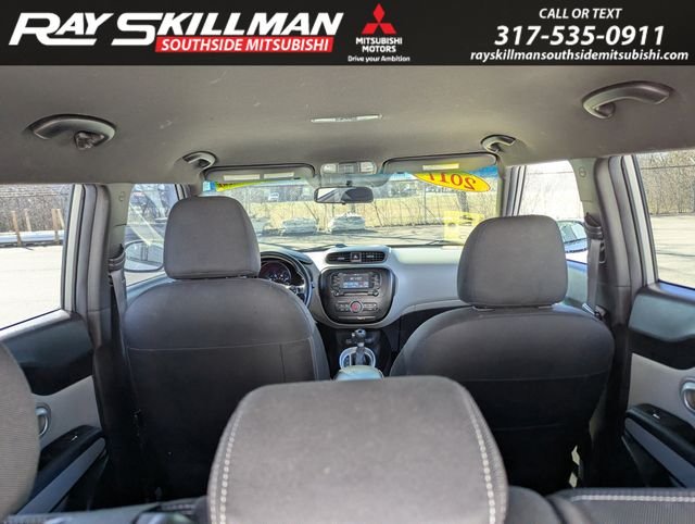 Used 2017 Silver Kia Plus image 11