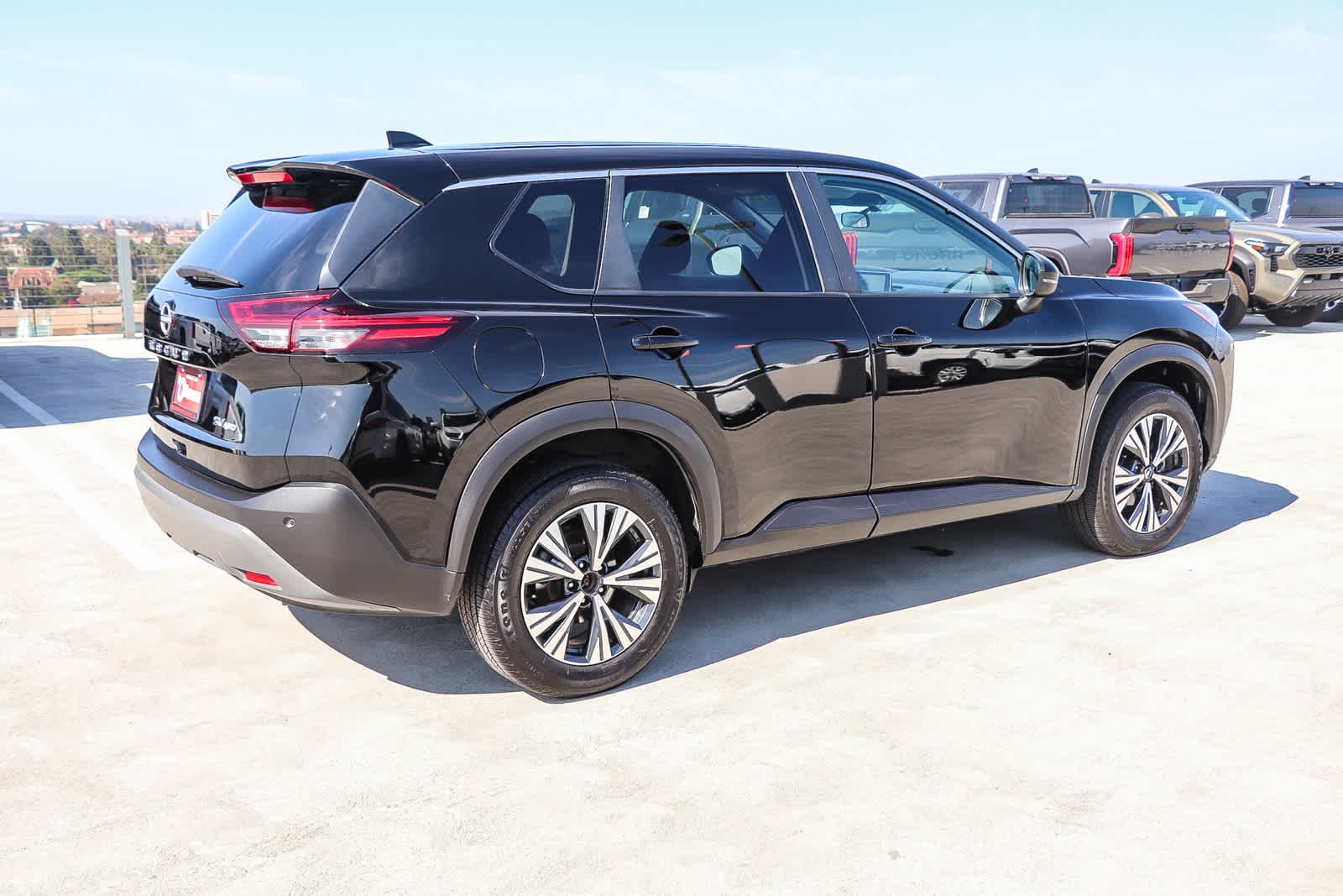 Used 2022 Super Black Nissan SV image 6