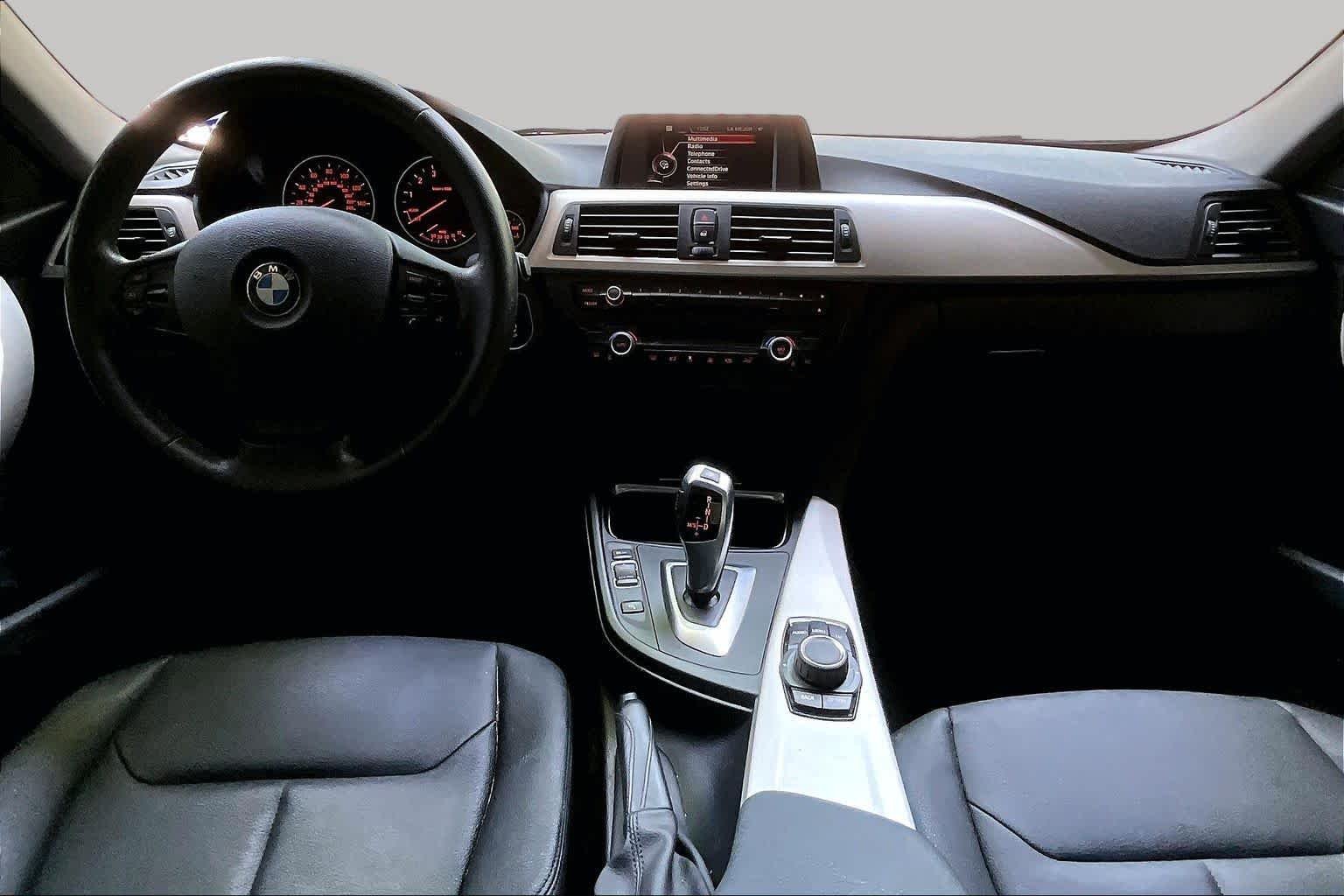 Used 2015 Jet Black BMW 320i image 15