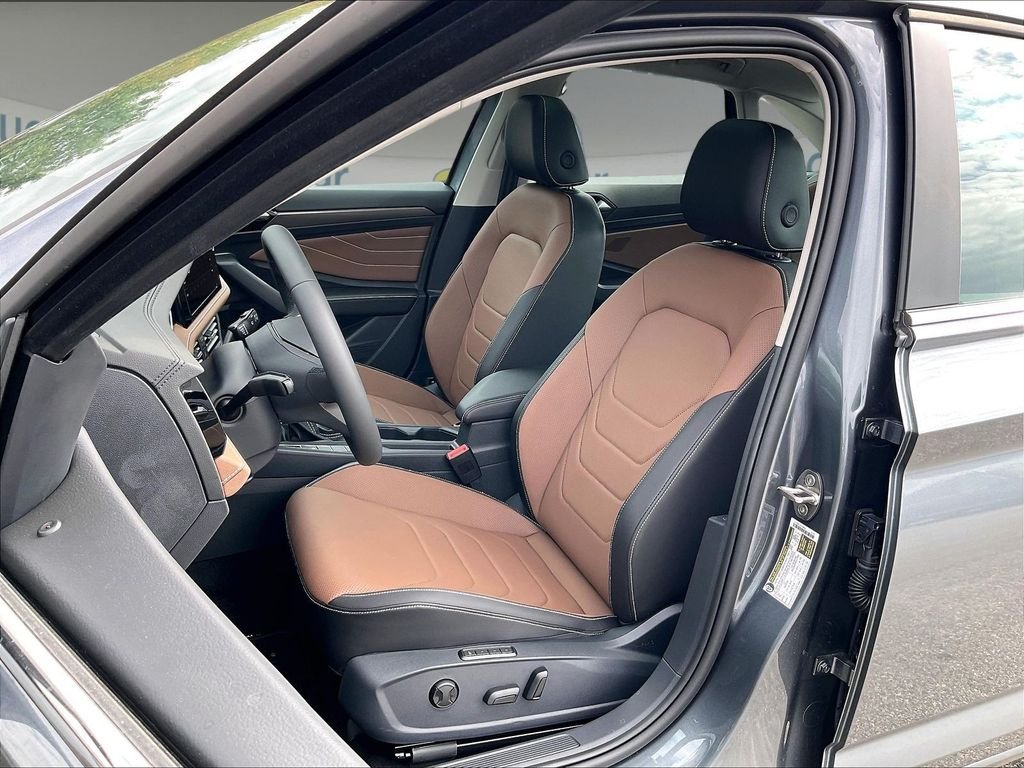 2026 Volkswagen Jetta SEL - Photo 11