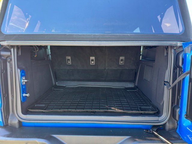 Used 2023 Blue Ford Wildtrak image 10