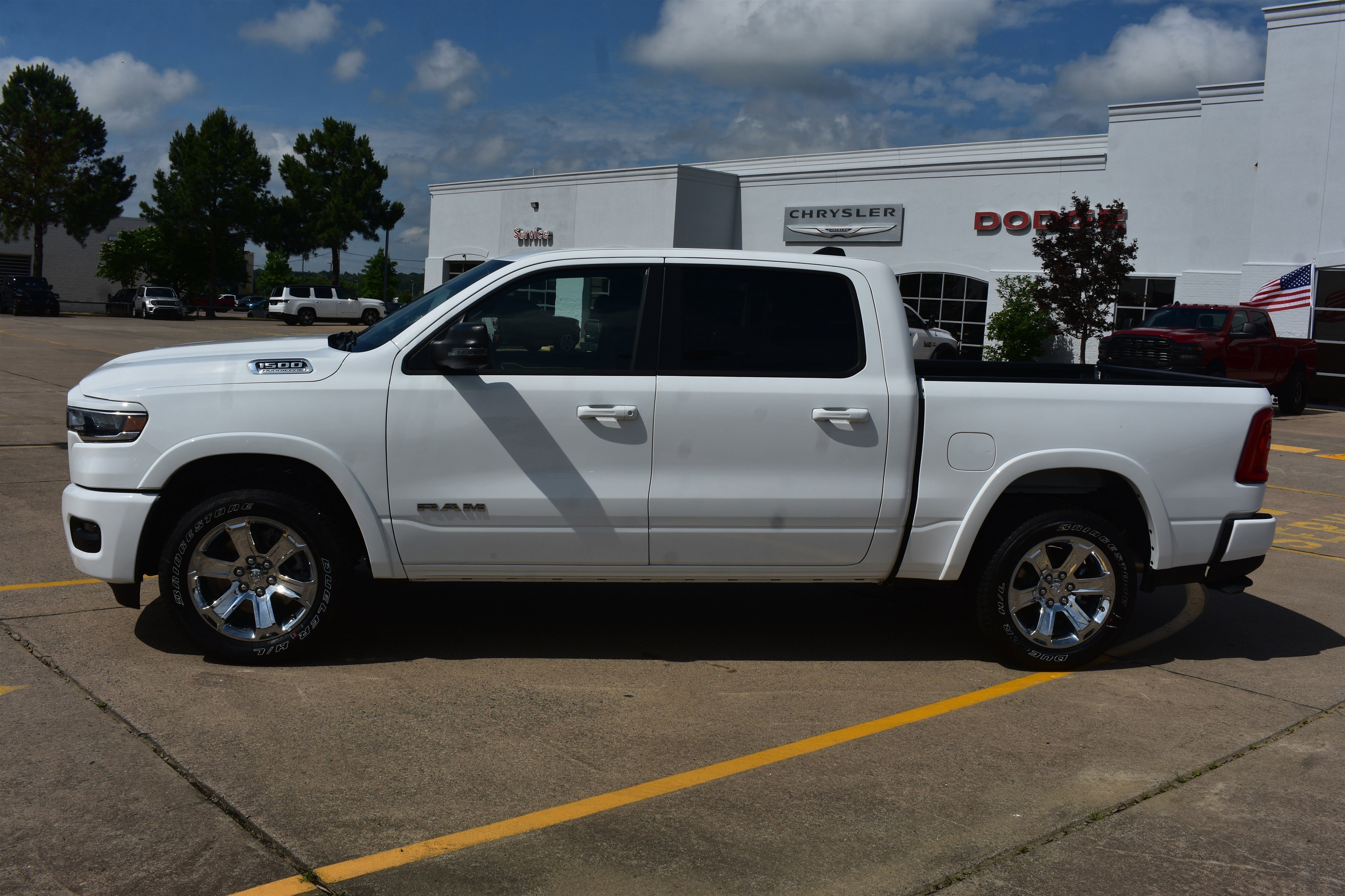 New 2026 Bright White Clear-Coat Exterior Paint RAM Big Horn image 10
