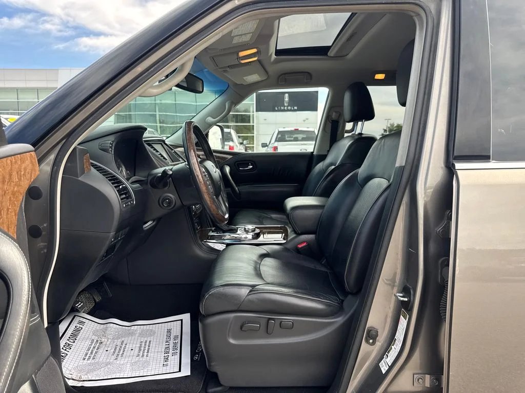 Used 2017 Smoky Quartz INFINITI Base image 33