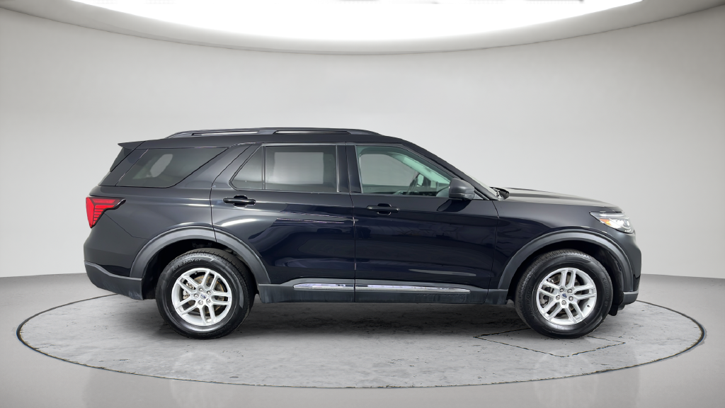 2025 Ford Explorer Active - Photo 7