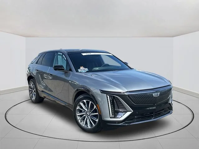 2024 Cadillac LYRIQ