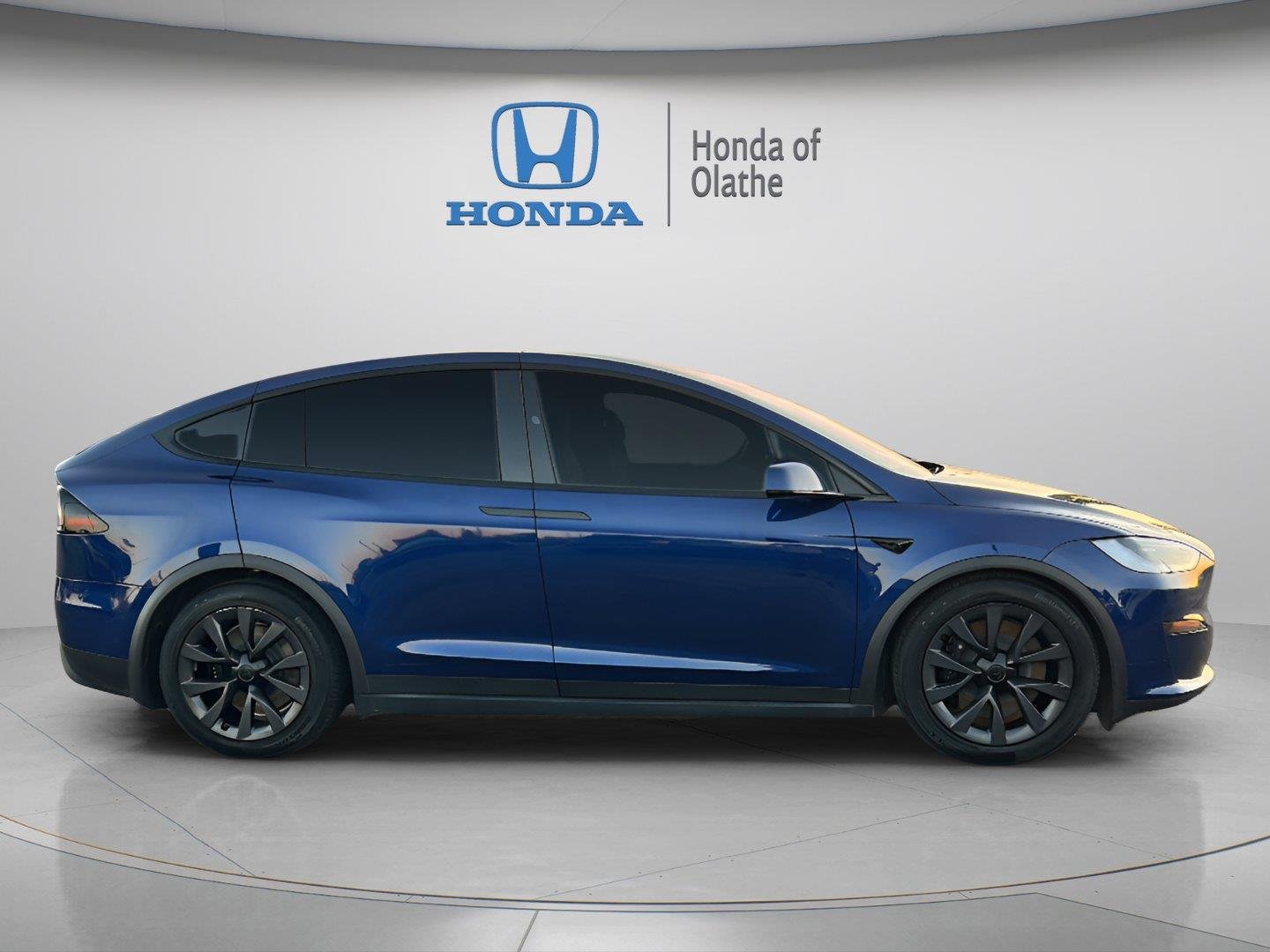 Used 2024 Tesla Model X Long Range with VIN 7SAXCDE51RF437332 for sale in Kansas City