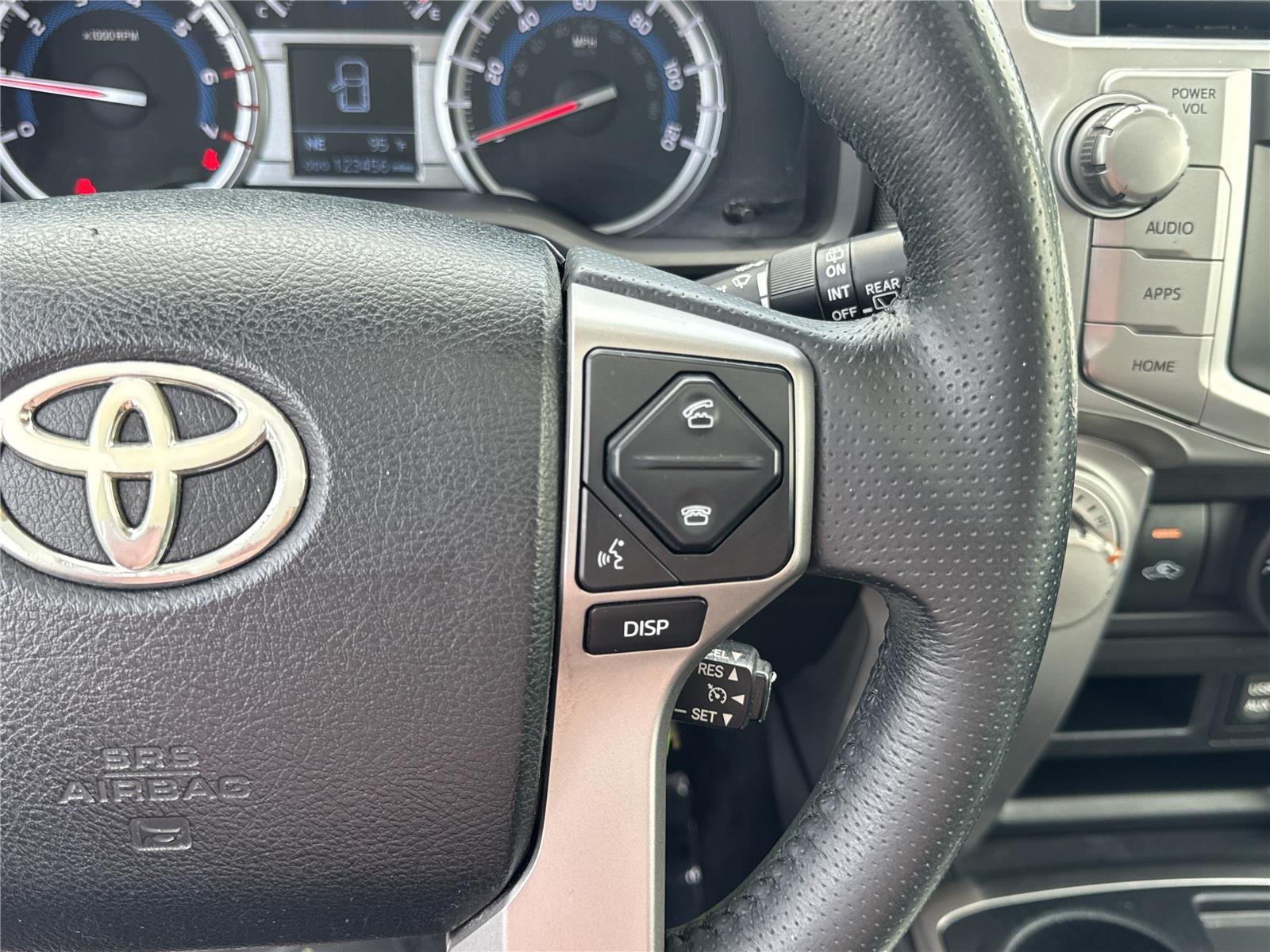 Used 2018 Super White Toyota SR5 Premium image 11