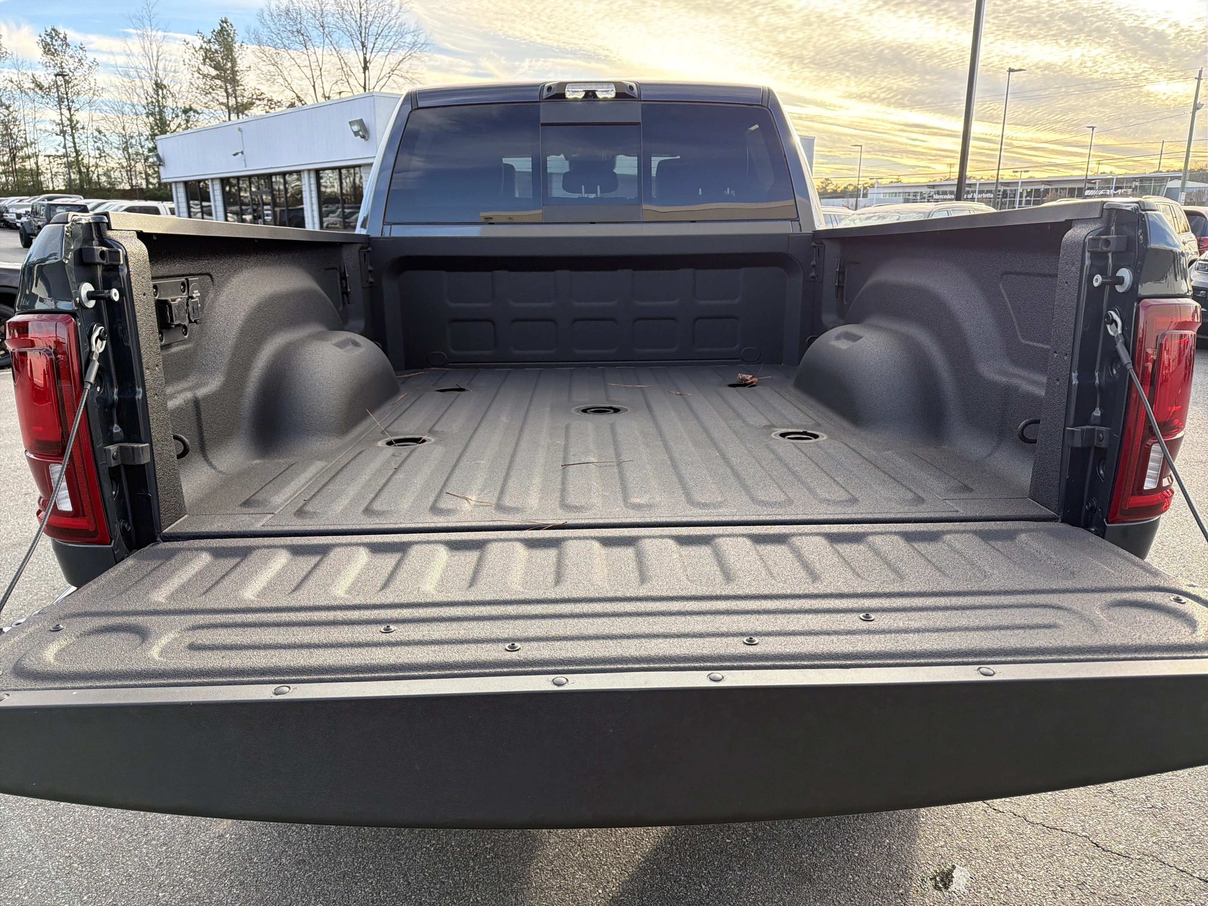 2025 RAM 2500 Laramie - Photo 23