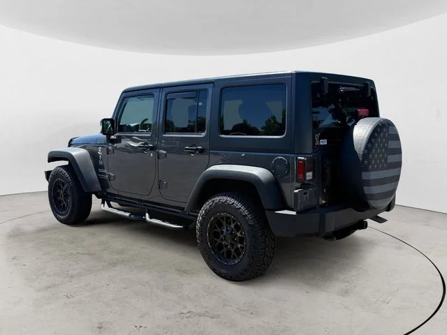 Used 2017 Gray Jeep Unlimited Sport image 3