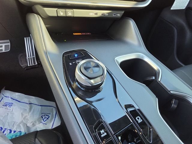 New 2026 Oxygen White Lexus F SPORT AWD image 20
