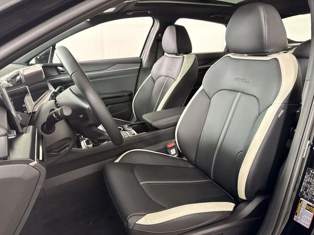 New 2026 Aurora Black Pearl Kia GT-Line AWD image 11