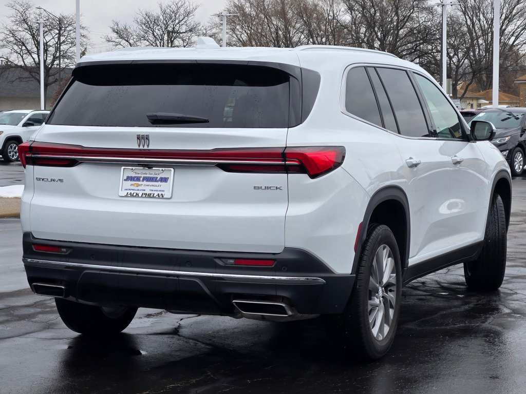 2025 Buick Enclave Preferred - Photo 13
