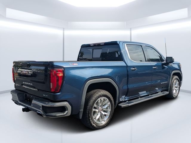 Used 2020 Blue GMC SLT image 3
