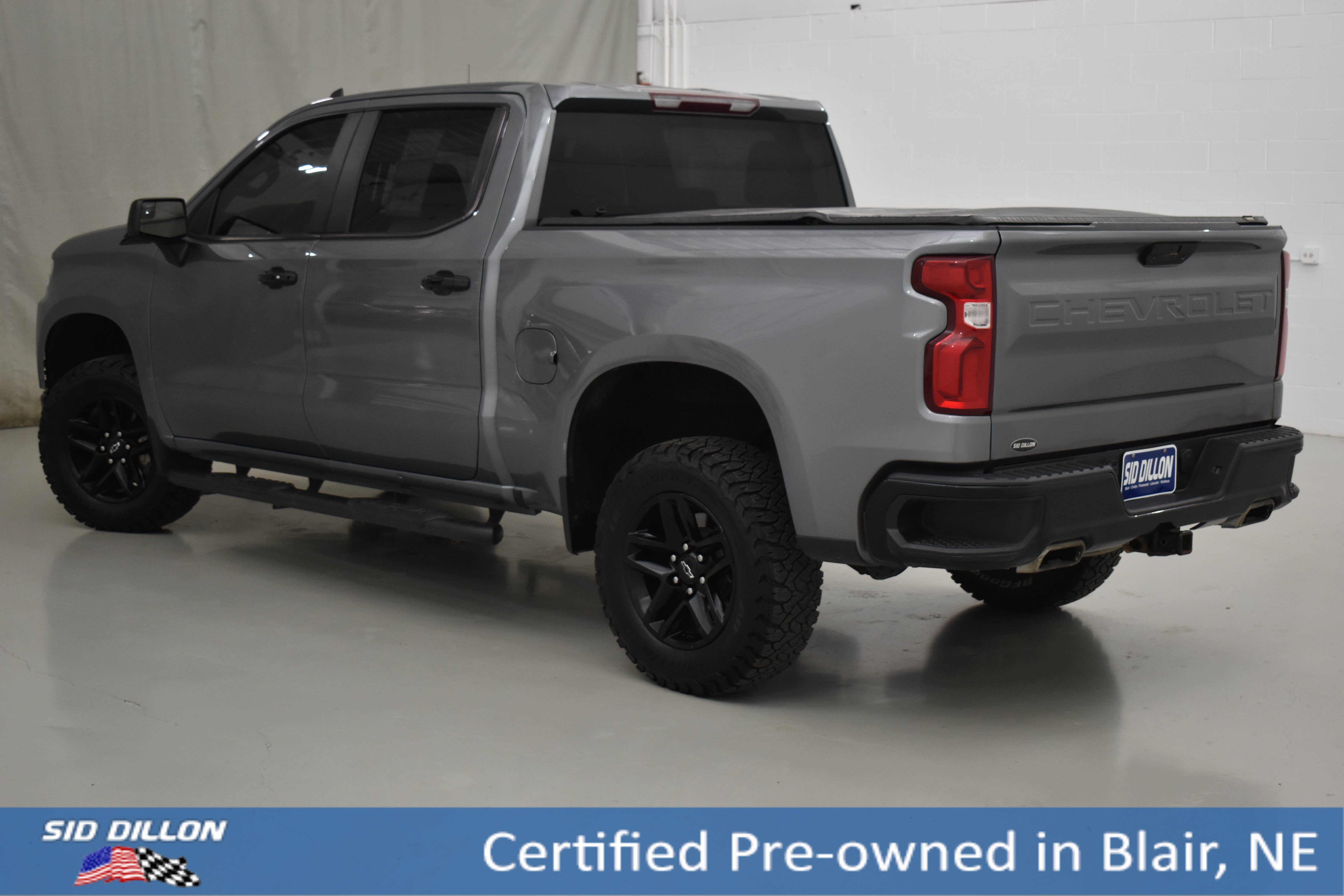 Used 2021 Satin Steel Metallic Chevrolet LT Trail Boss image 13