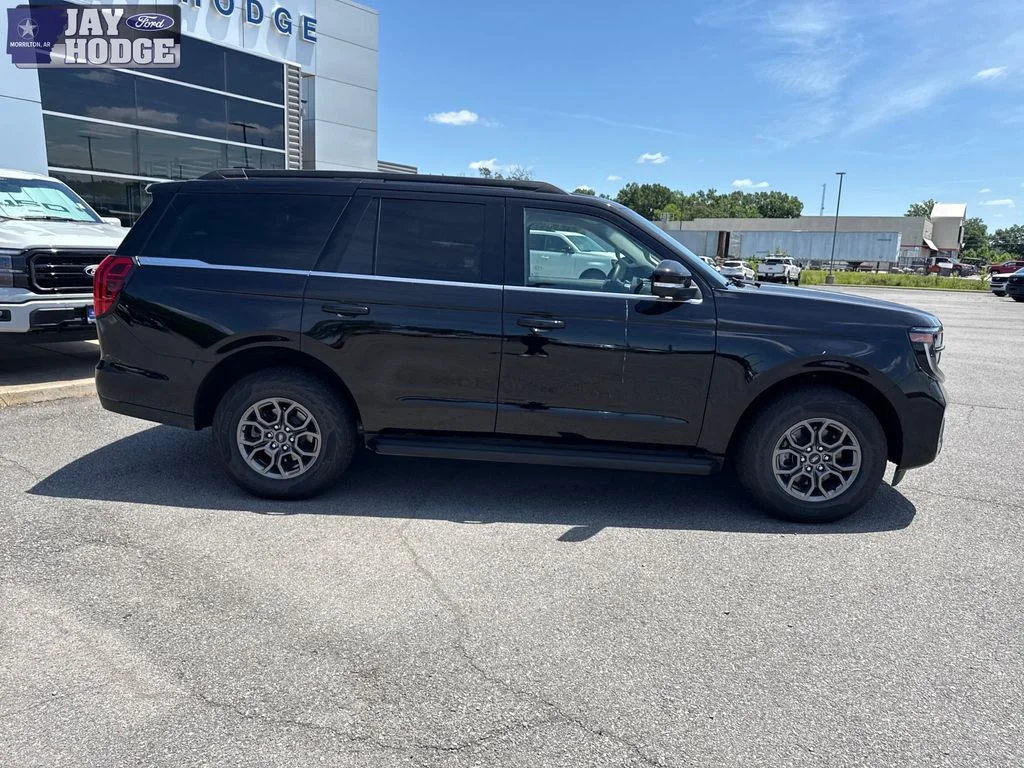 New 2026 Agate Black Metallic Ford Active image 8