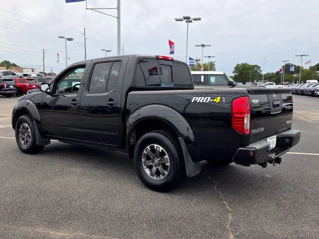 Used 2019 Black Nissan PRO-4X image 5