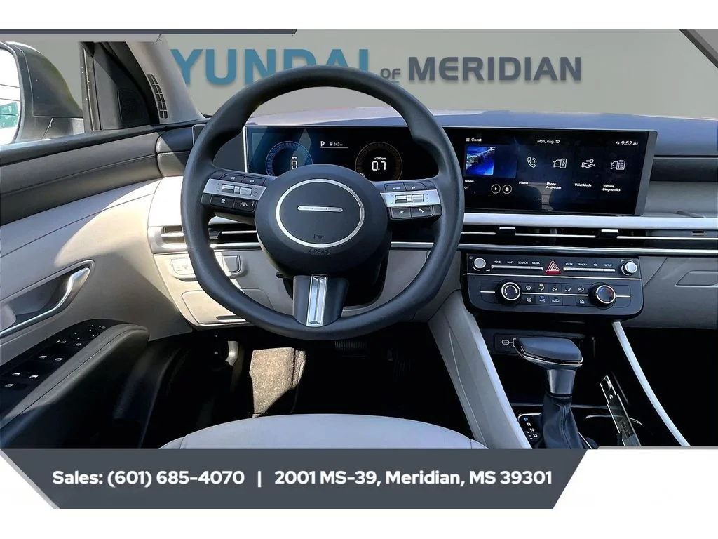 Used 2026 Serenity White Pearl Hyundai SE image 5