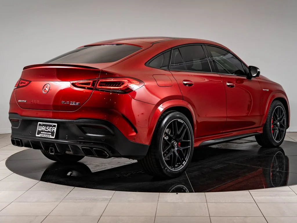 Used 2021 Designo Cardinal Red Metallic Mercedes-Benz GLE 63 S AMG® image 10