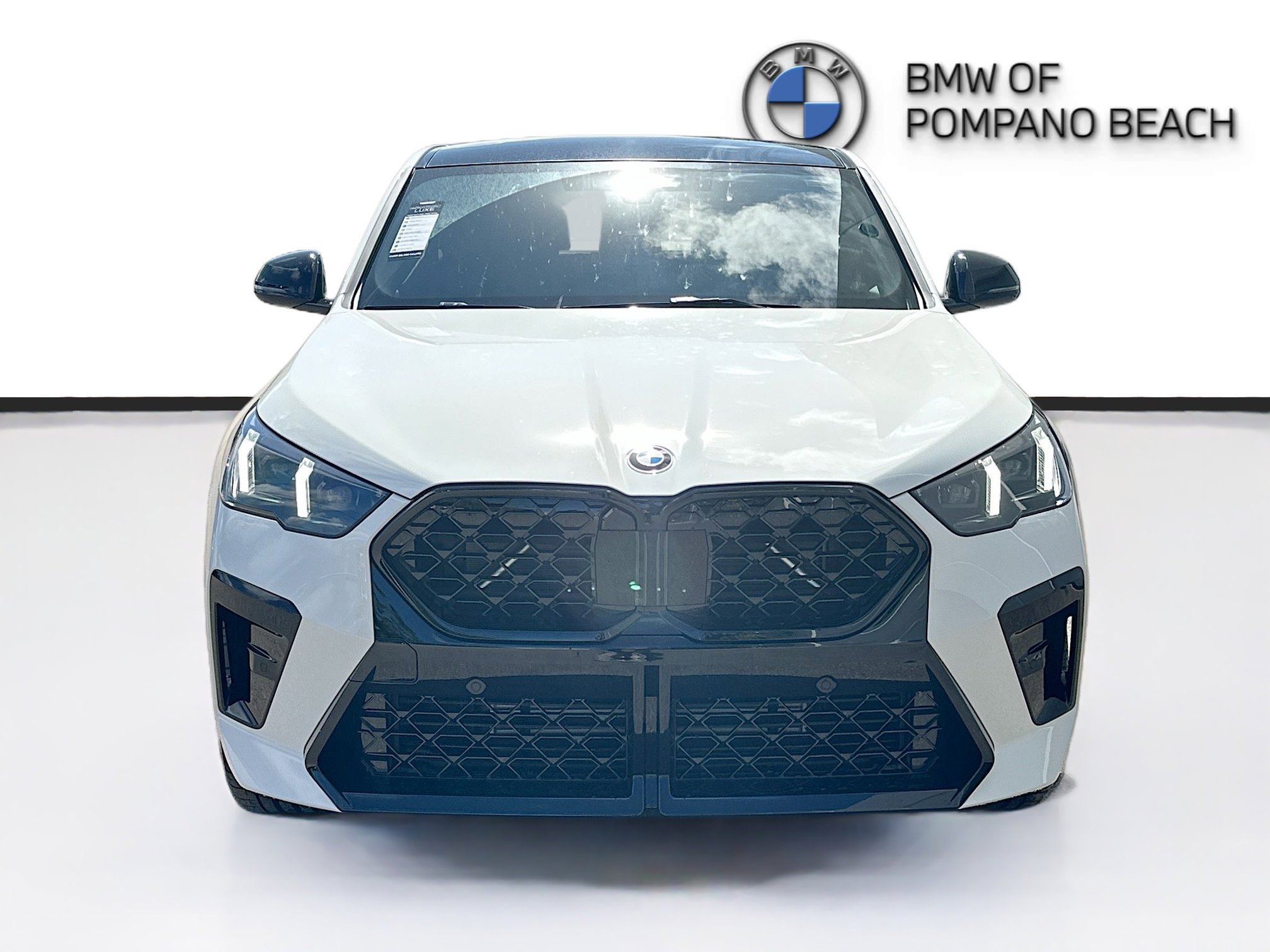 New 2026 Alpine White BMW xDrive28i image 2