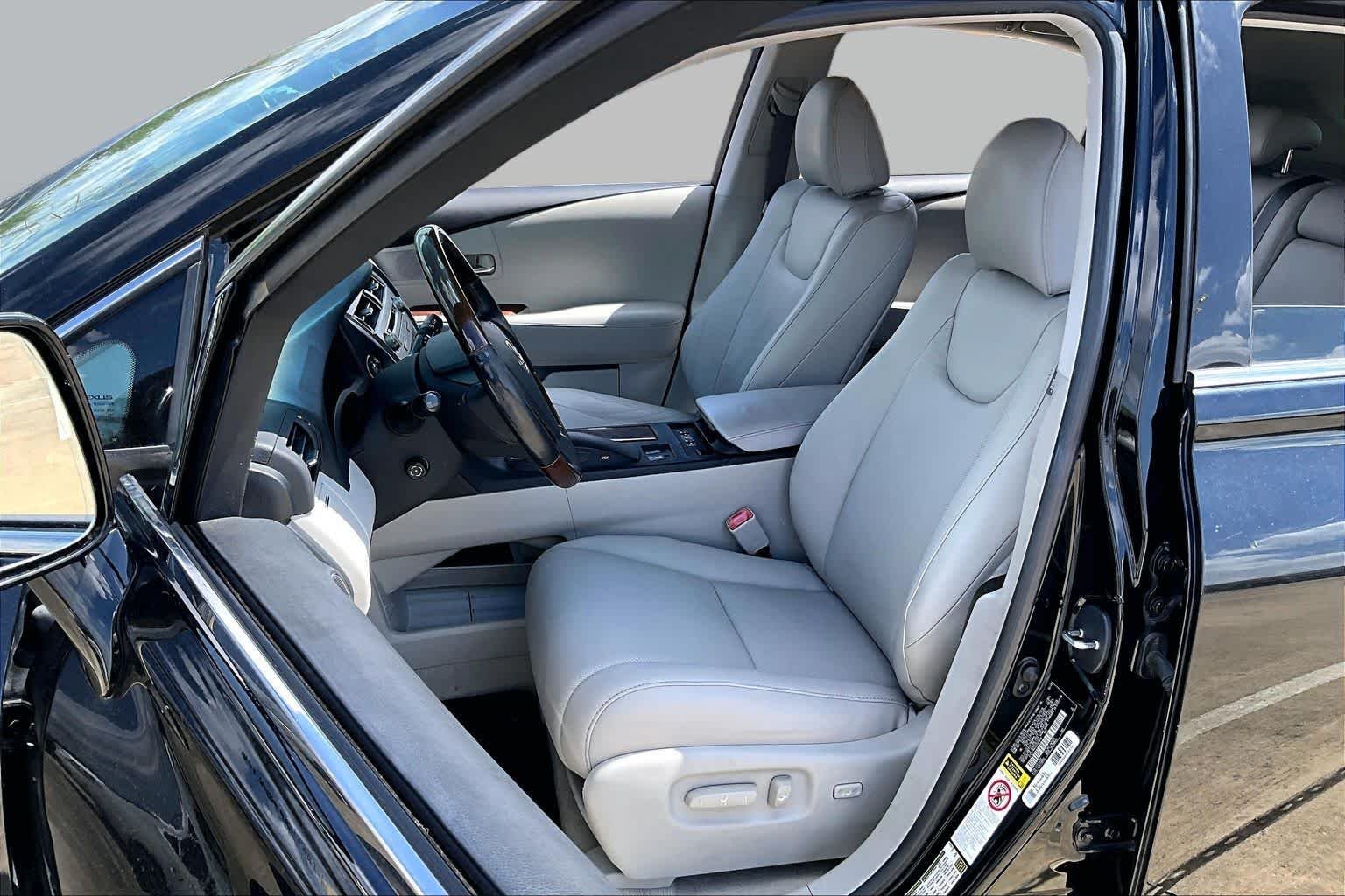 Pre-Owned 2010 Lexus RX 350