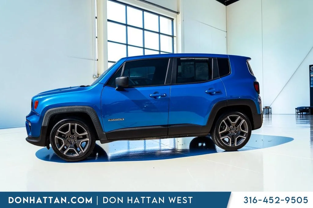 Used 2020 Jeep Renegade Jeepster with VIN ZACNJAAB2LPM08746 for sale in Park City, KS