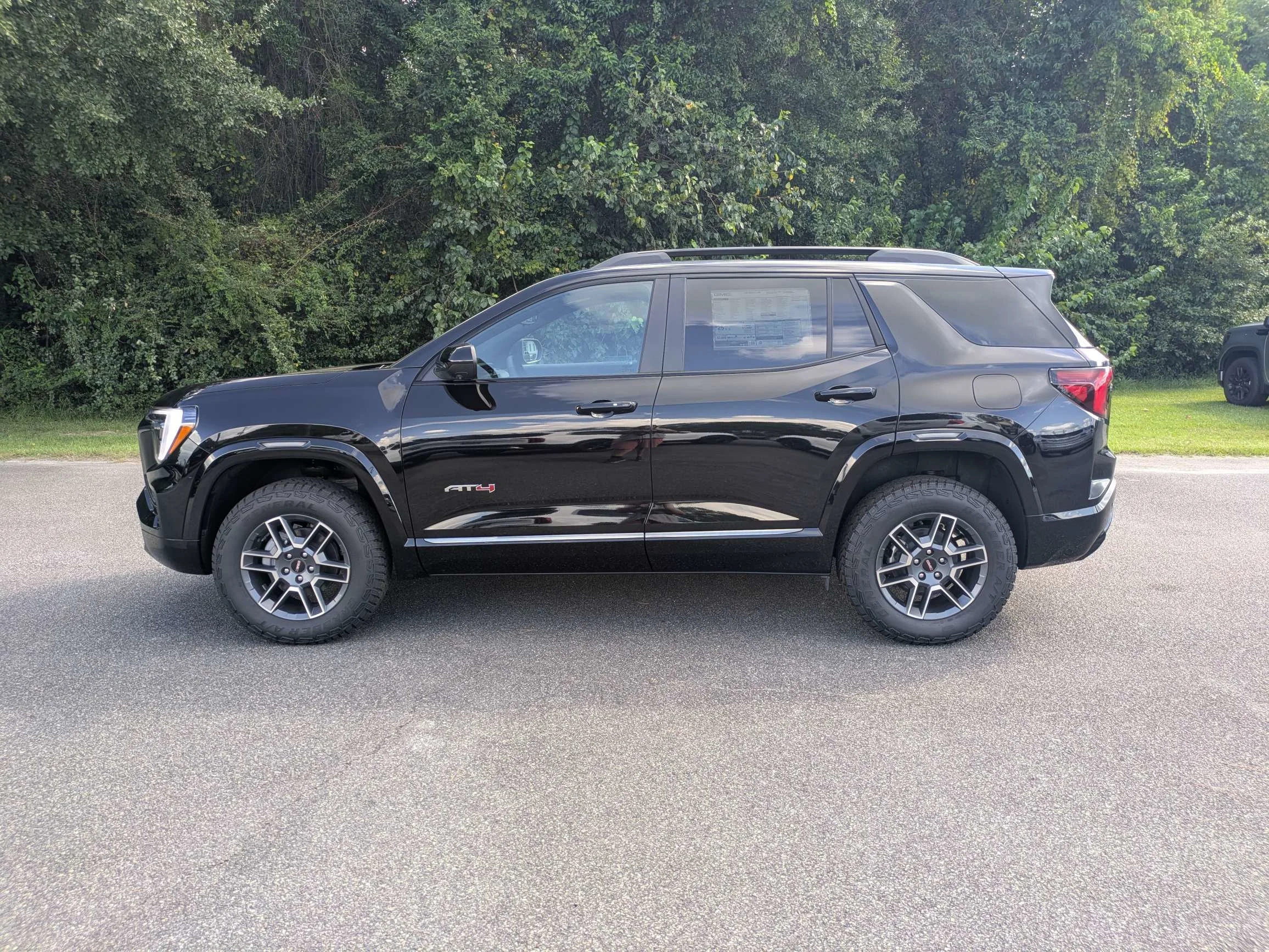 2026 GMC Terrain AT4 - Photo 6